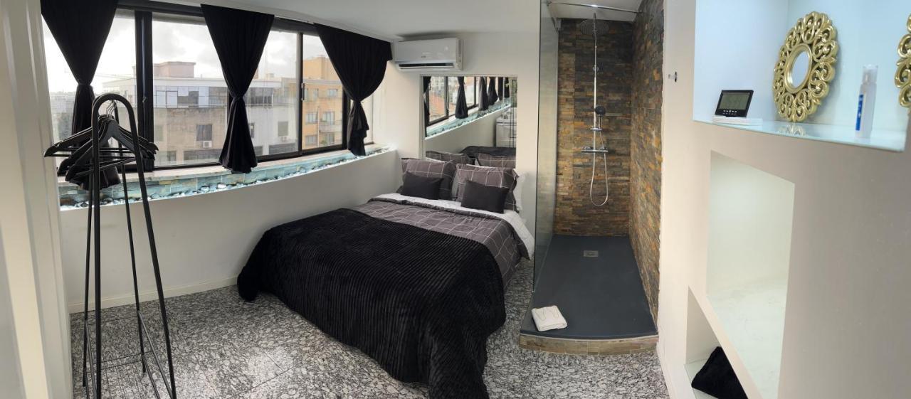 Modern Room With Indoor Shower Near The River - Quarto Moderno Com Duche Interior Proximo Da Ribeira Vila Nova de Gaia Buitenkant foto