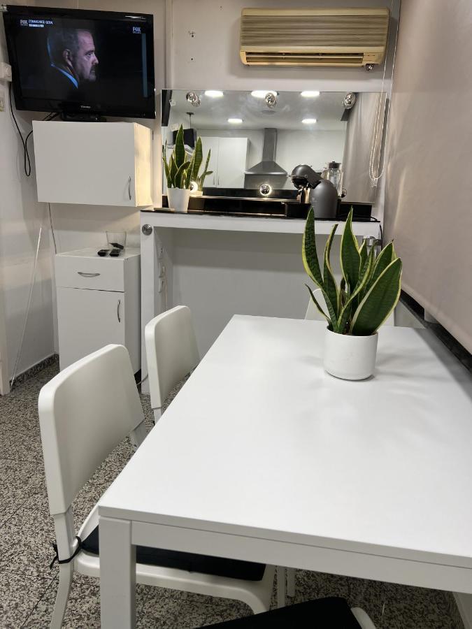 Modern Room With Indoor Shower Near The River - Quarto Moderno Com Duche Interior Proximo Da Ribeira Vila Nova de Gaia Buitenkant foto